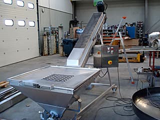 Vegetable Screw Conveyor (Canning Industry)
